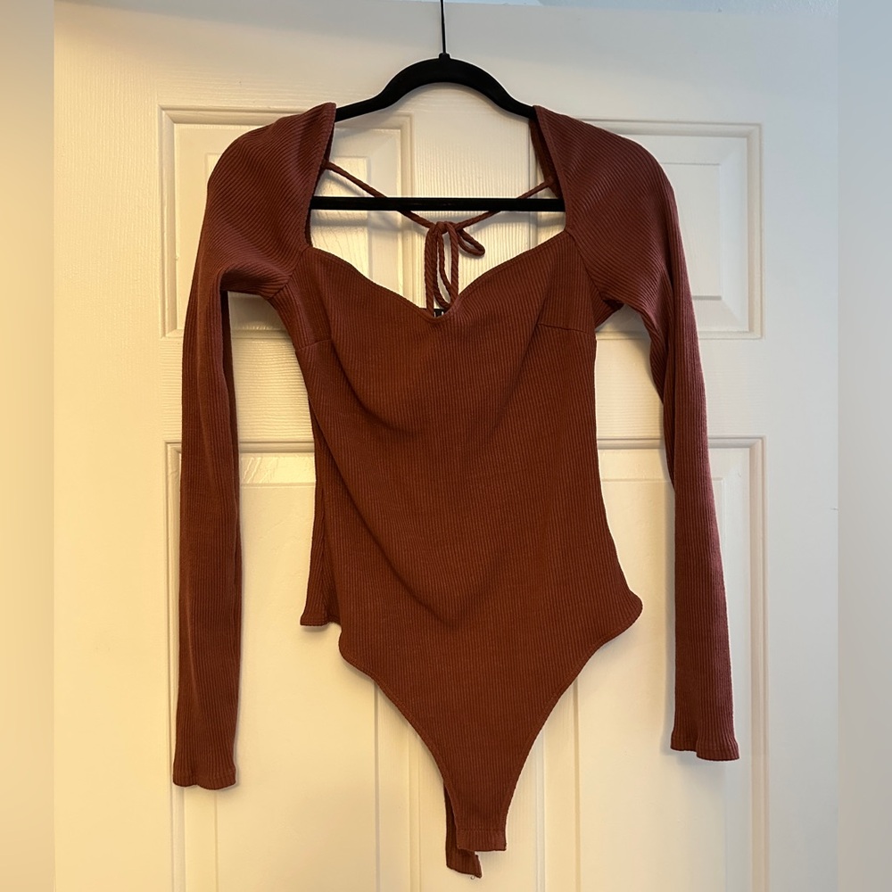 Lulus Ribbed Long Sleeve Bodysuit - Picture 4 of 6